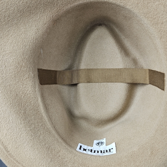 Vintage Betmar New York wool Camel hat - Picture 9 of 16